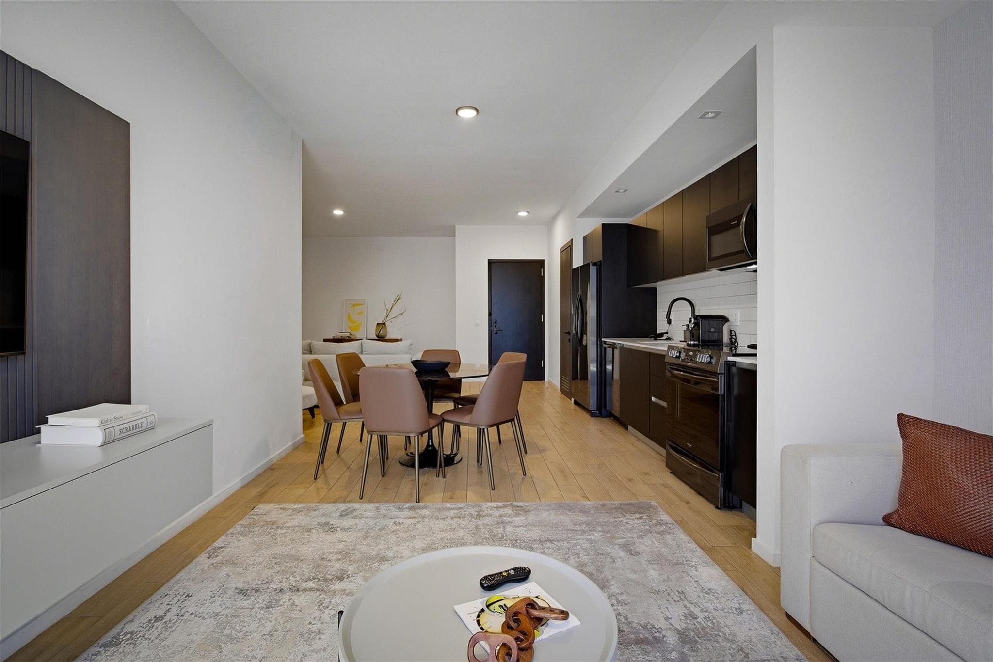 398 NE 5th Street 2017, Miami, FL 33132 — photo 14 of 47