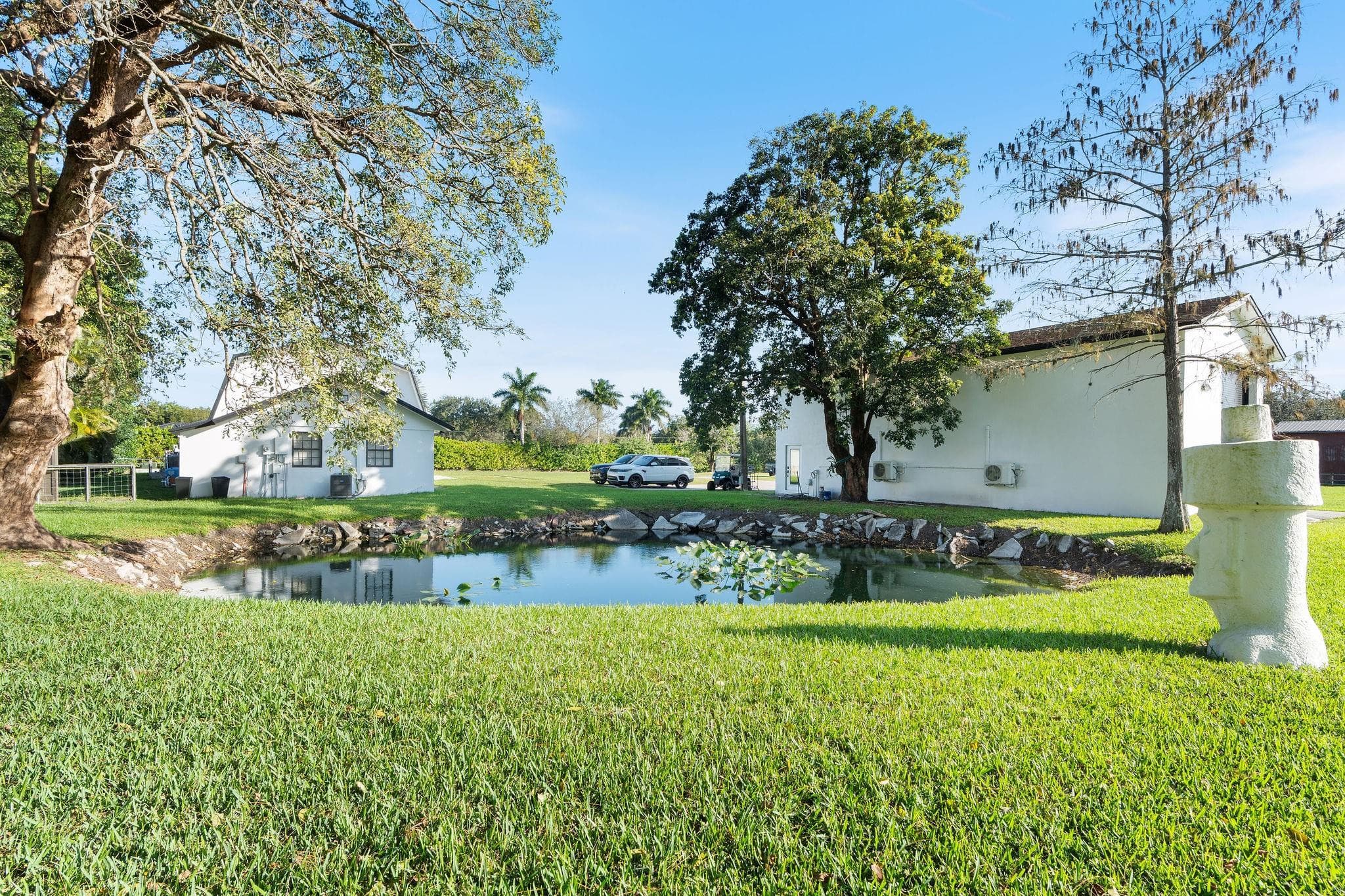5702 SW 136 Avenue, Southwest Ranches, FL 33330 — photo 3 of 49