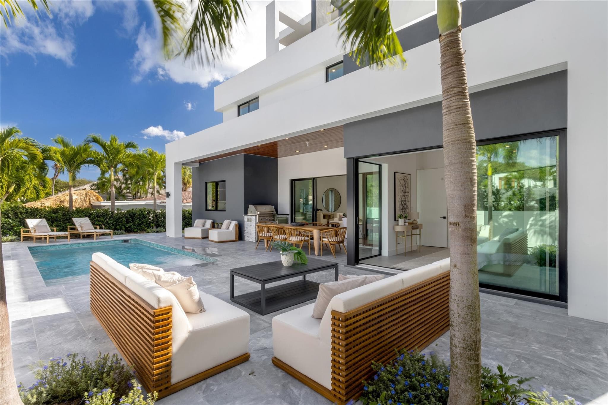 3205 Leigh Road, Pompano Beach, FL 33062 — photo 3 of 40