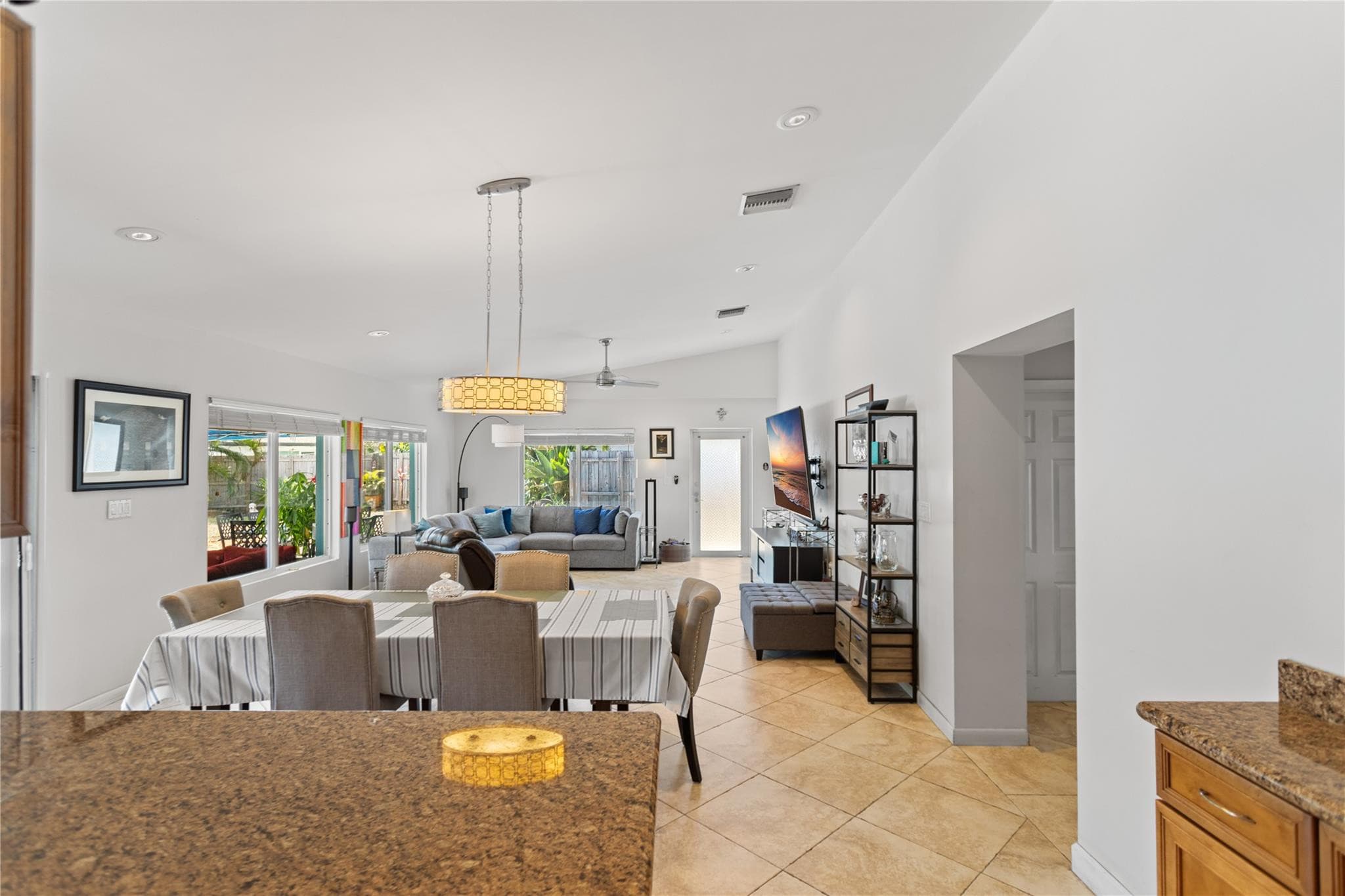 2935 NW 11th Terrace, Wilton Manors, FL 33311 — photo 25 of 78