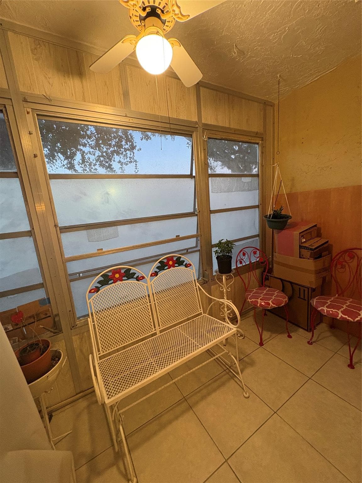 Condominium in North Lauderdale — photo 9 of 18