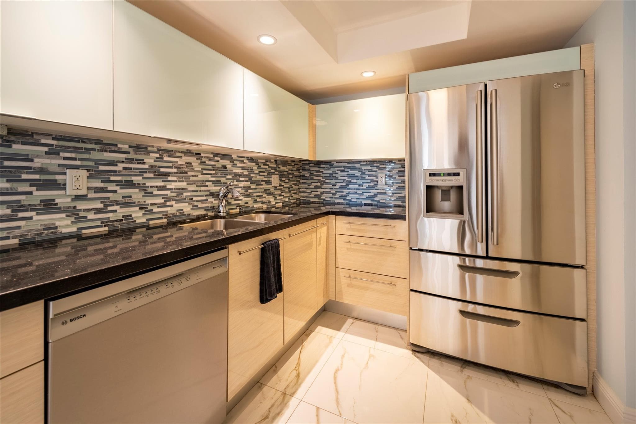 1151 N Fort Lauderdale Beach Boulevard 4C, Fort Lauderdale, FL 33304 — photo 16 of 30