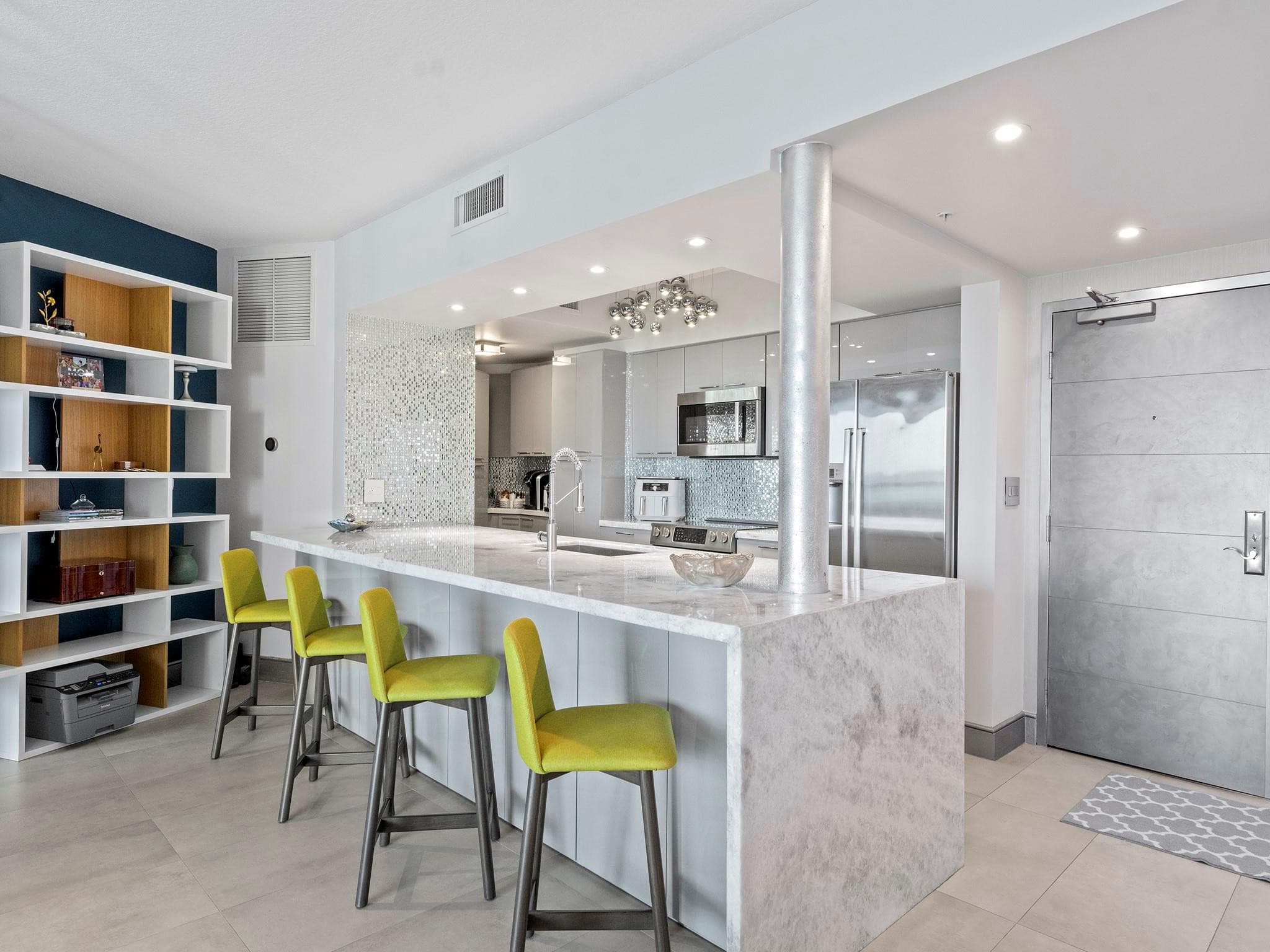 347 N New River Drive 1401, Fort Lauderdale, FL 33301 — photo 2 of 78