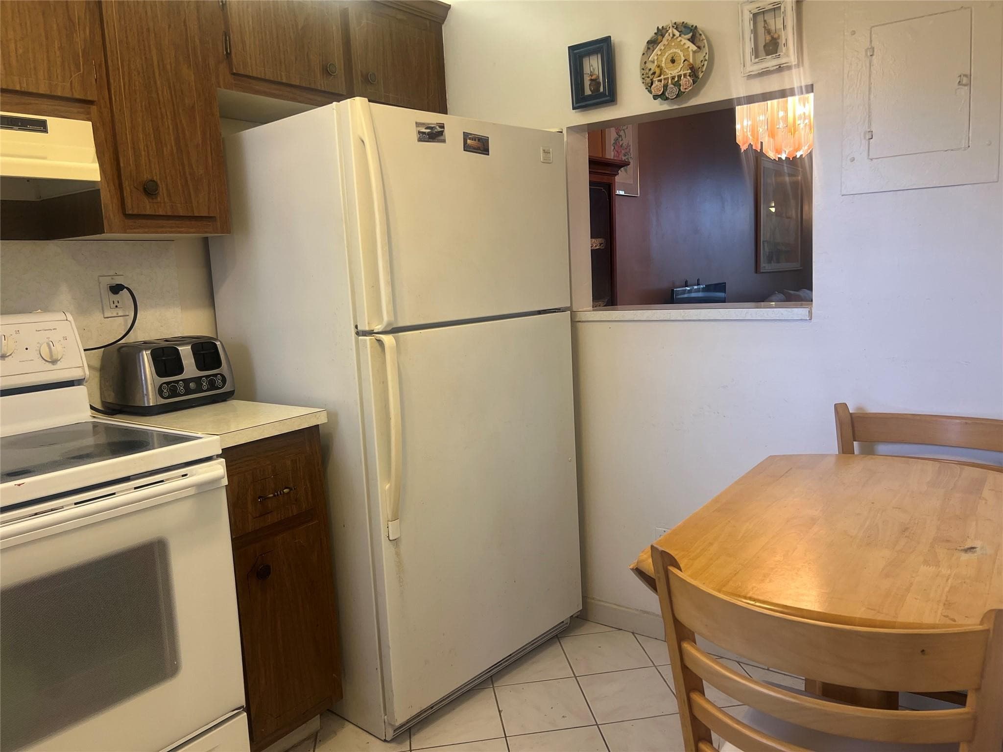 9420 Sunrise Lakes Boulevard 212, Sunrise, FL 33322 — photo 19 of 47