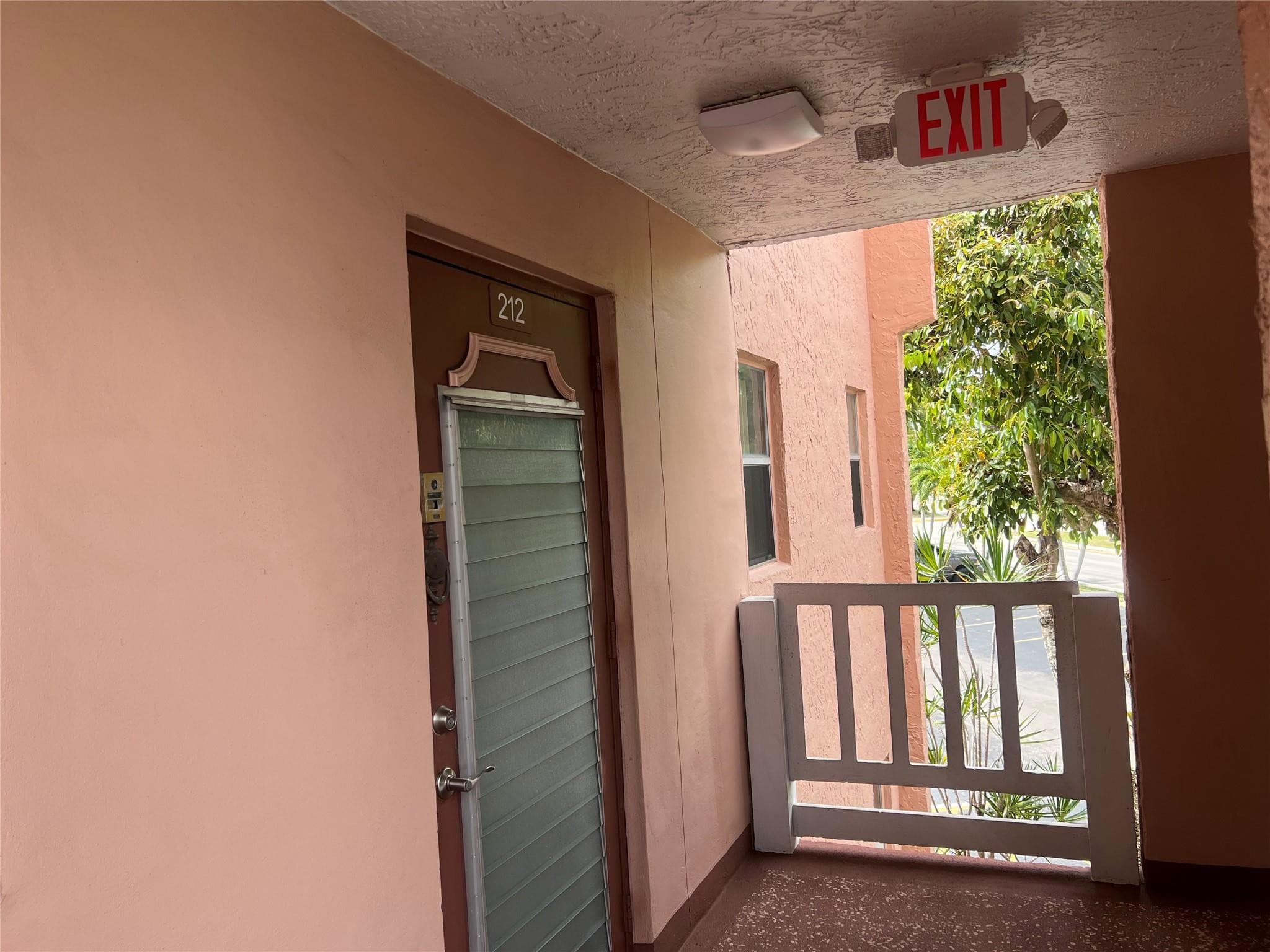 9420 Sunrise Lakes Boulevard 212, Sunrise, FL 33322 — photo 26 of 47