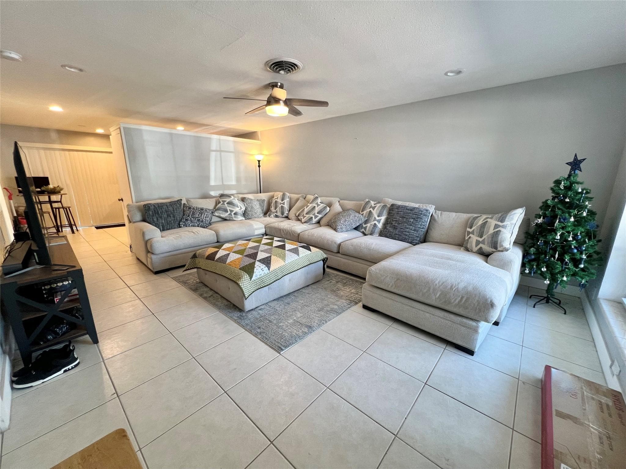 1610-1612 NE 56th Street, Fort Lauderdale, FL 33334 — photo 18 of 34