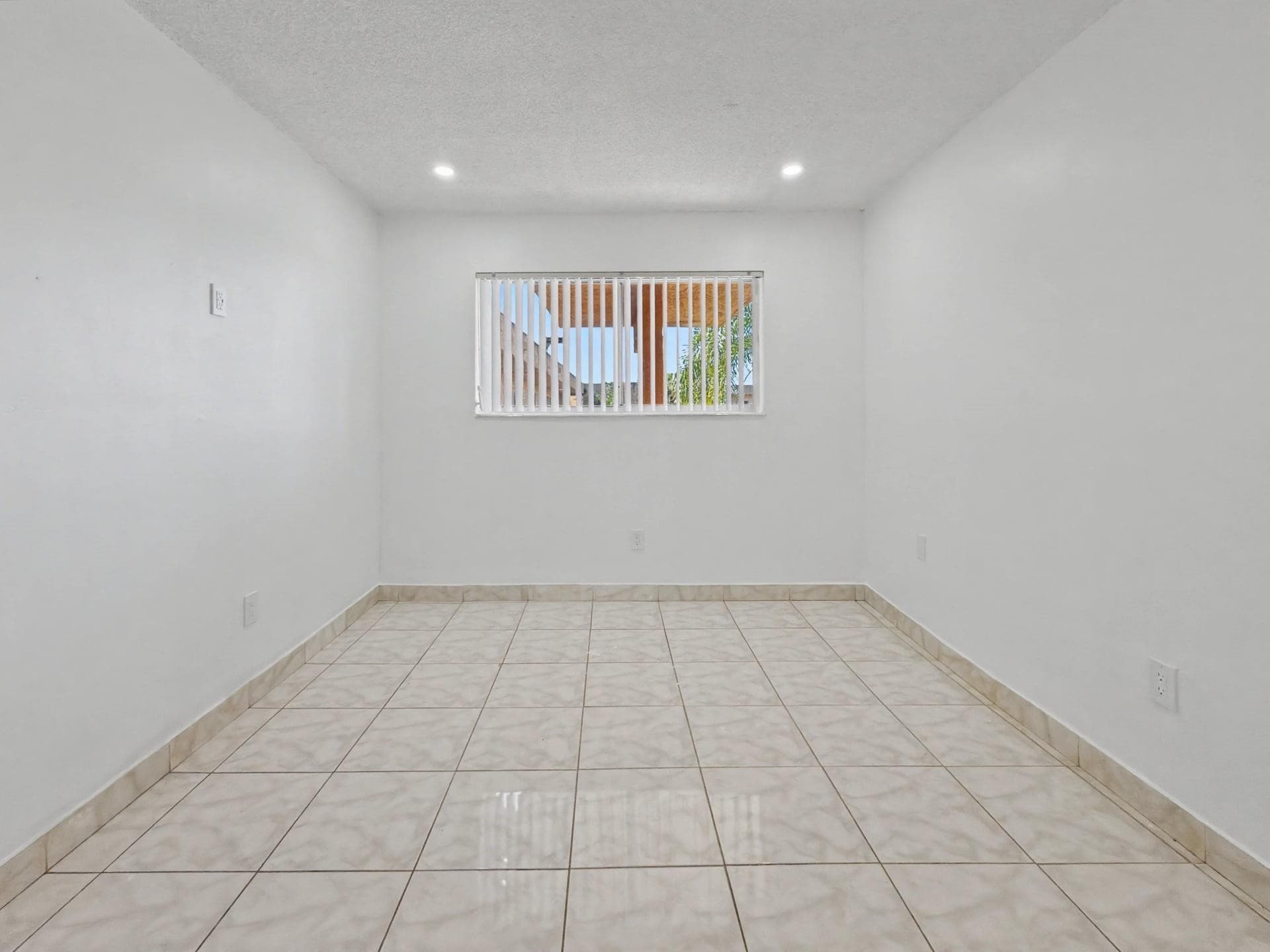 8401 SW 107th Avenue 311E, Miami, FL 33173 — photo 27 of 35
