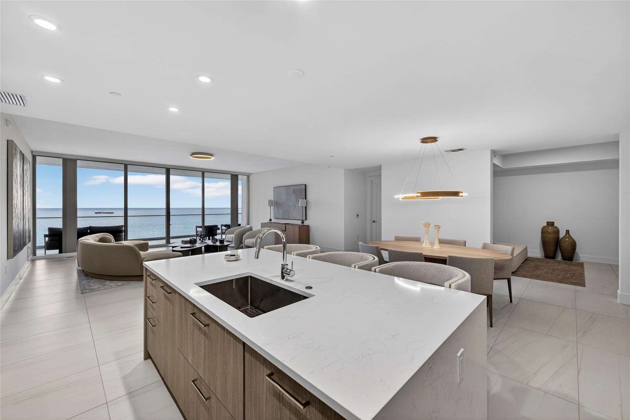 153 N Seabreeze 1901-s, Fort Lauderdale, FL 33304 — photo 16 of 57