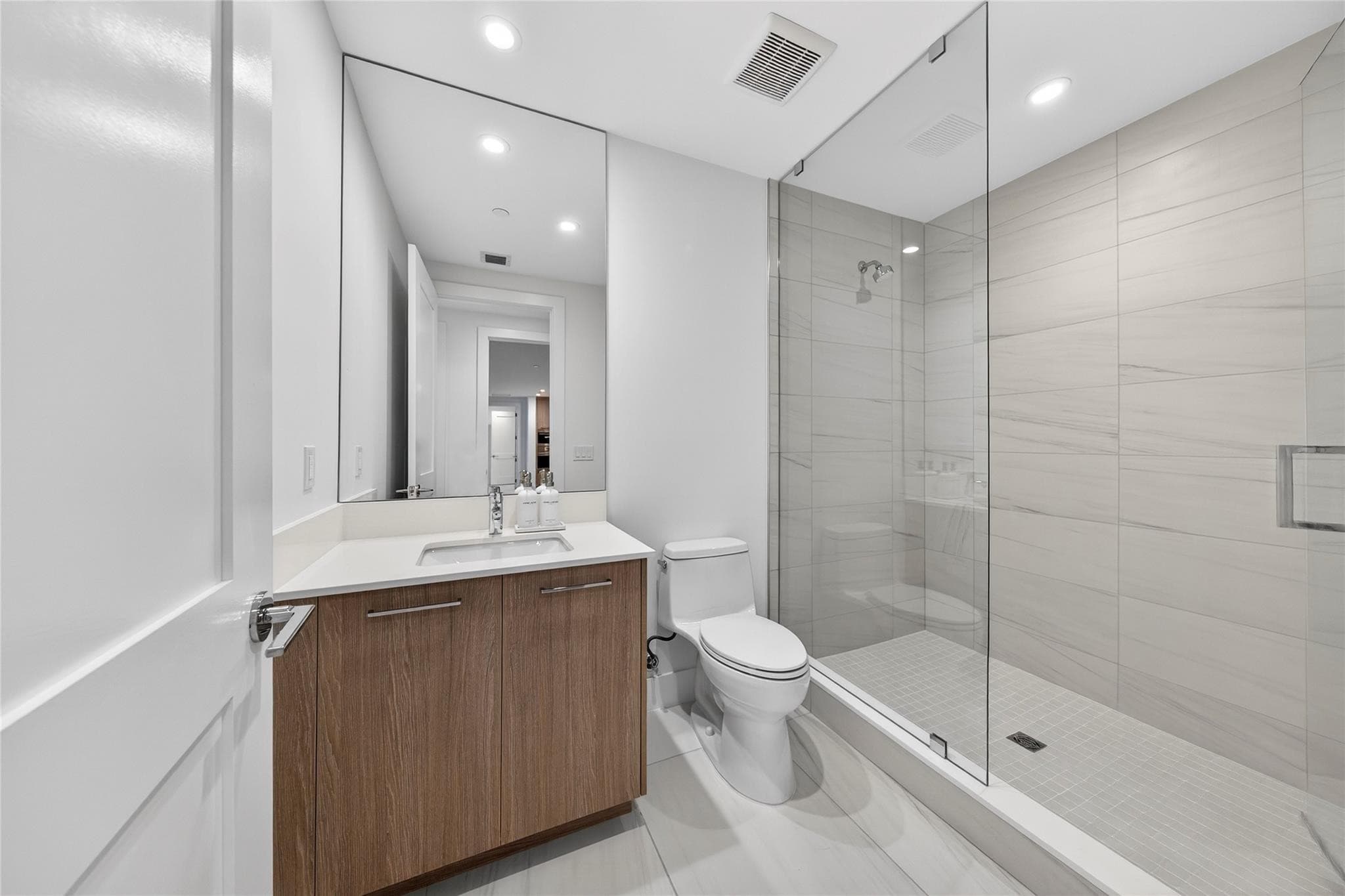 153 N Seabreeze 1901-s, Fort Lauderdale, FL 33304 — photo 30 of 57