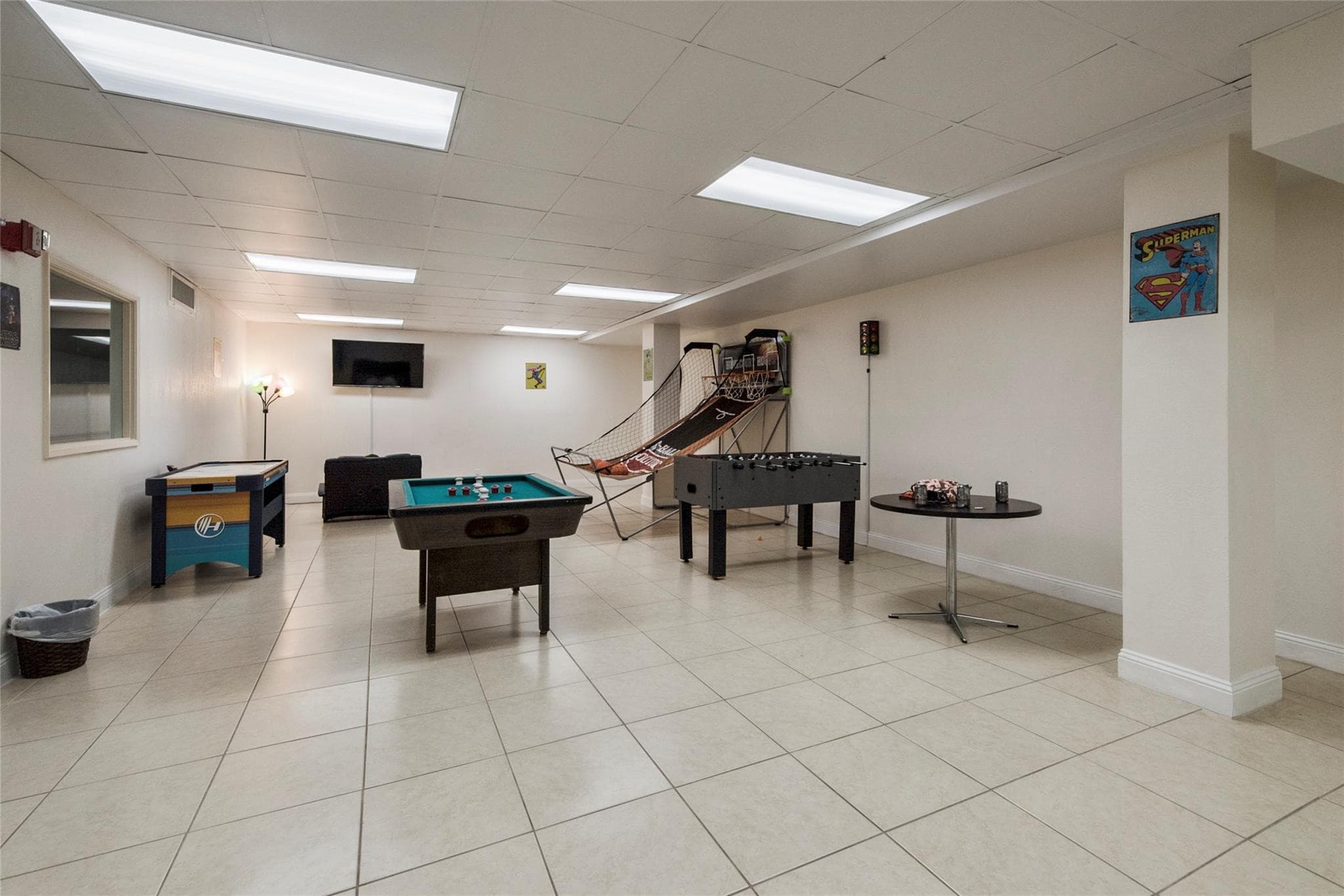 111 Briny Avenue 1908, Pompano Beach, FL 33062 — photo 30 of 35