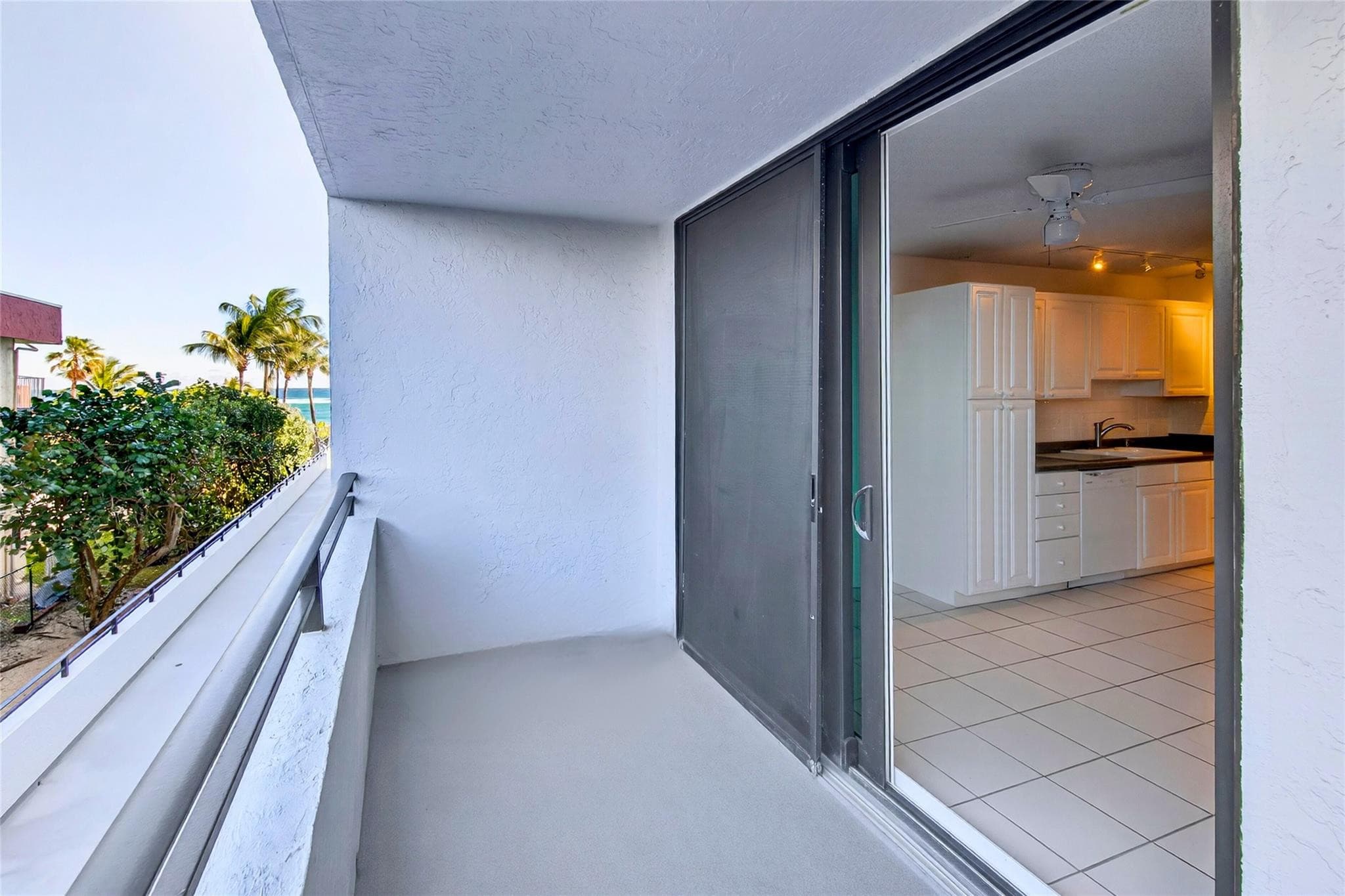 1500 N Ocean Boulevard 203, Pompano Beach, FL 33062 — photo 23 of 44