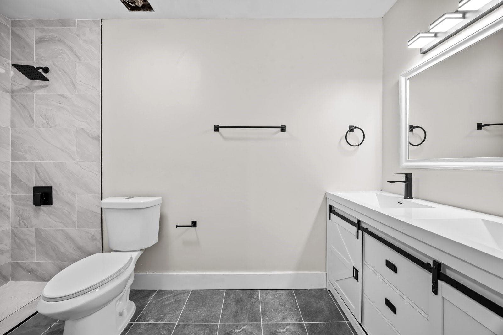 2450 SE Alden Street, Port St. Lucie, FL 34984 — photo 12 of 19