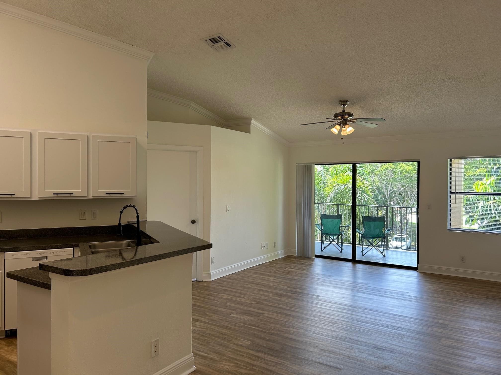 9999 Summerbreeze Drive 105, Sunrise, FL 33322 — photo 9 of 37