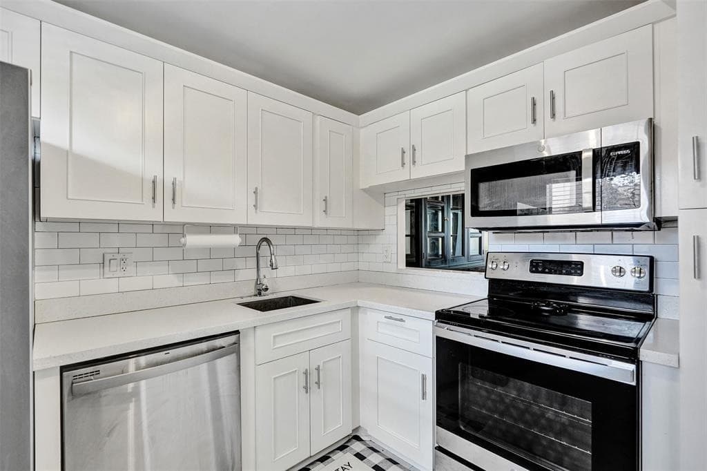 3050 Holiday Springs Boulevard 210, Margate, FL 33063 — photo 4 of 23