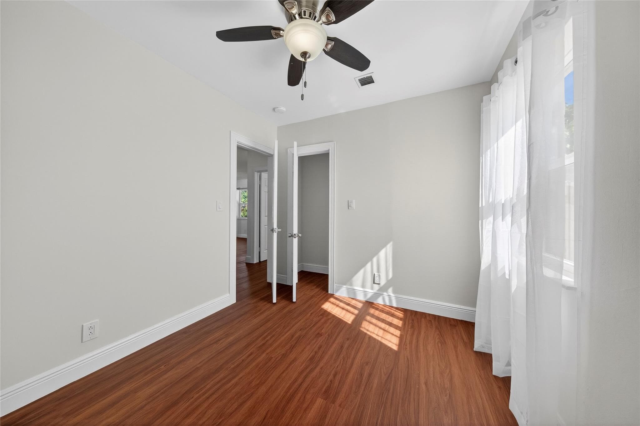 1445 NE 1st Avenue, Fort Lauderdale, FL 33304 — photo 25 of 43