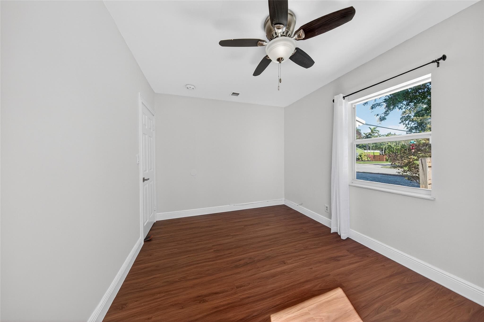 1445 NE 1st Avenue, Fort Lauderdale, FL 33304 — photo 30 of 43