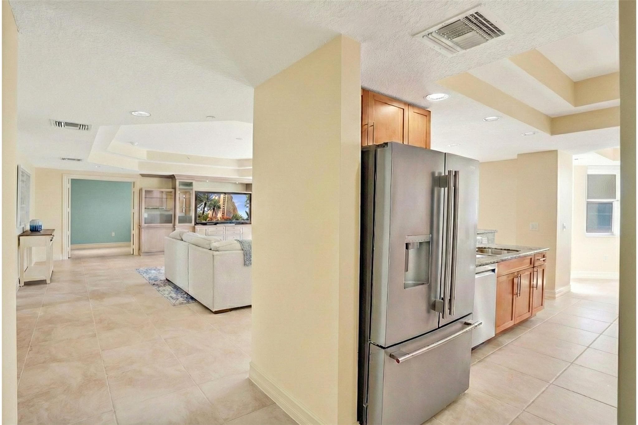 1395 S Ocean Boulevard 402, Pompano Beach, FL 33062 — photo 8 of 32