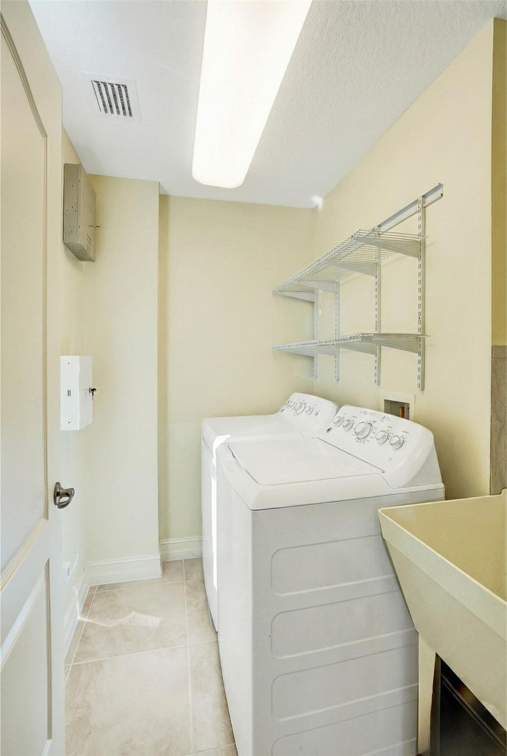 1395 S Ocean Boulevard 402, Pompano Beach, FL 33062 — photo 18 of 32