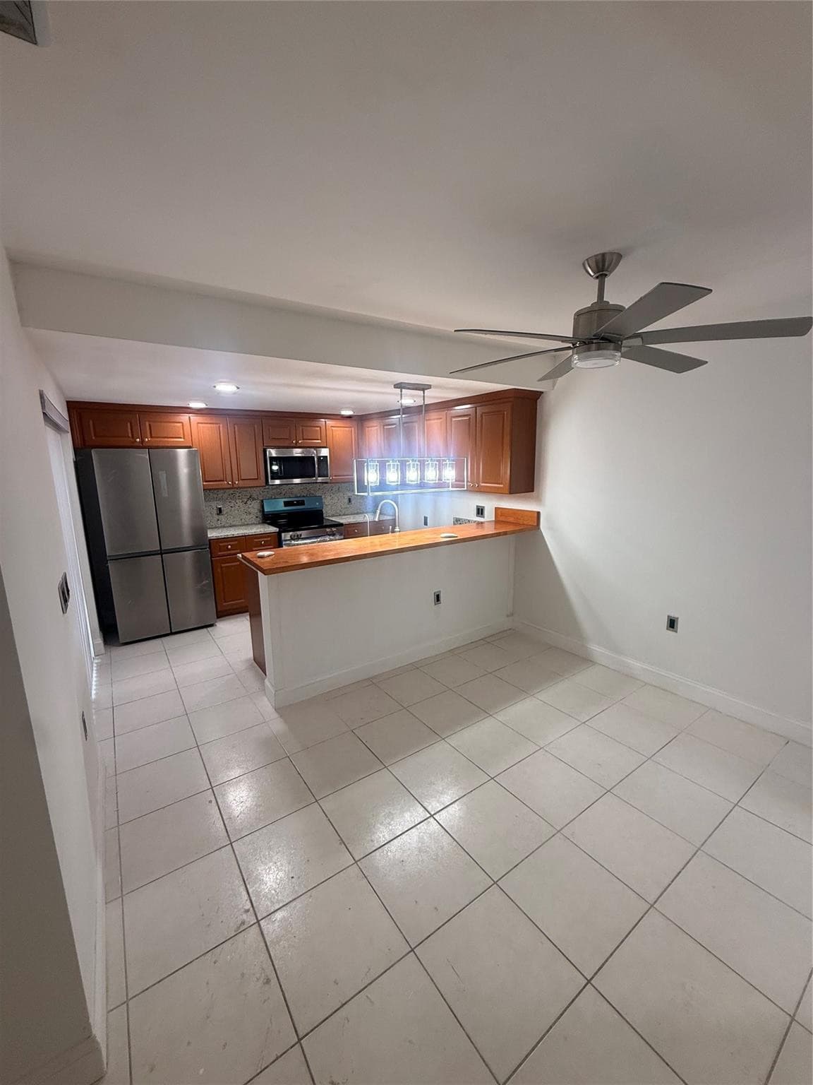 9138 SW 23rd Street B, Davie, FL 33324 — photo 4 of 21
