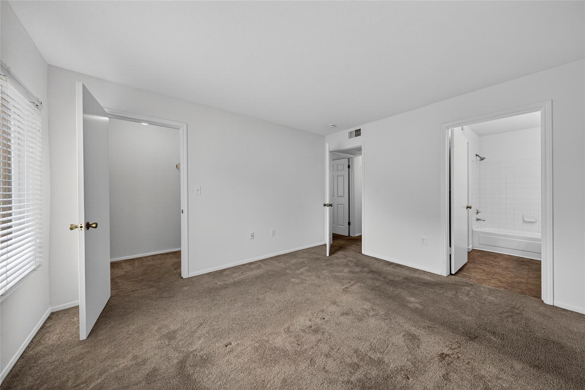 2361 NW 33rd Street 605, Oakland Park, FL 33309 — photo 14 of 30