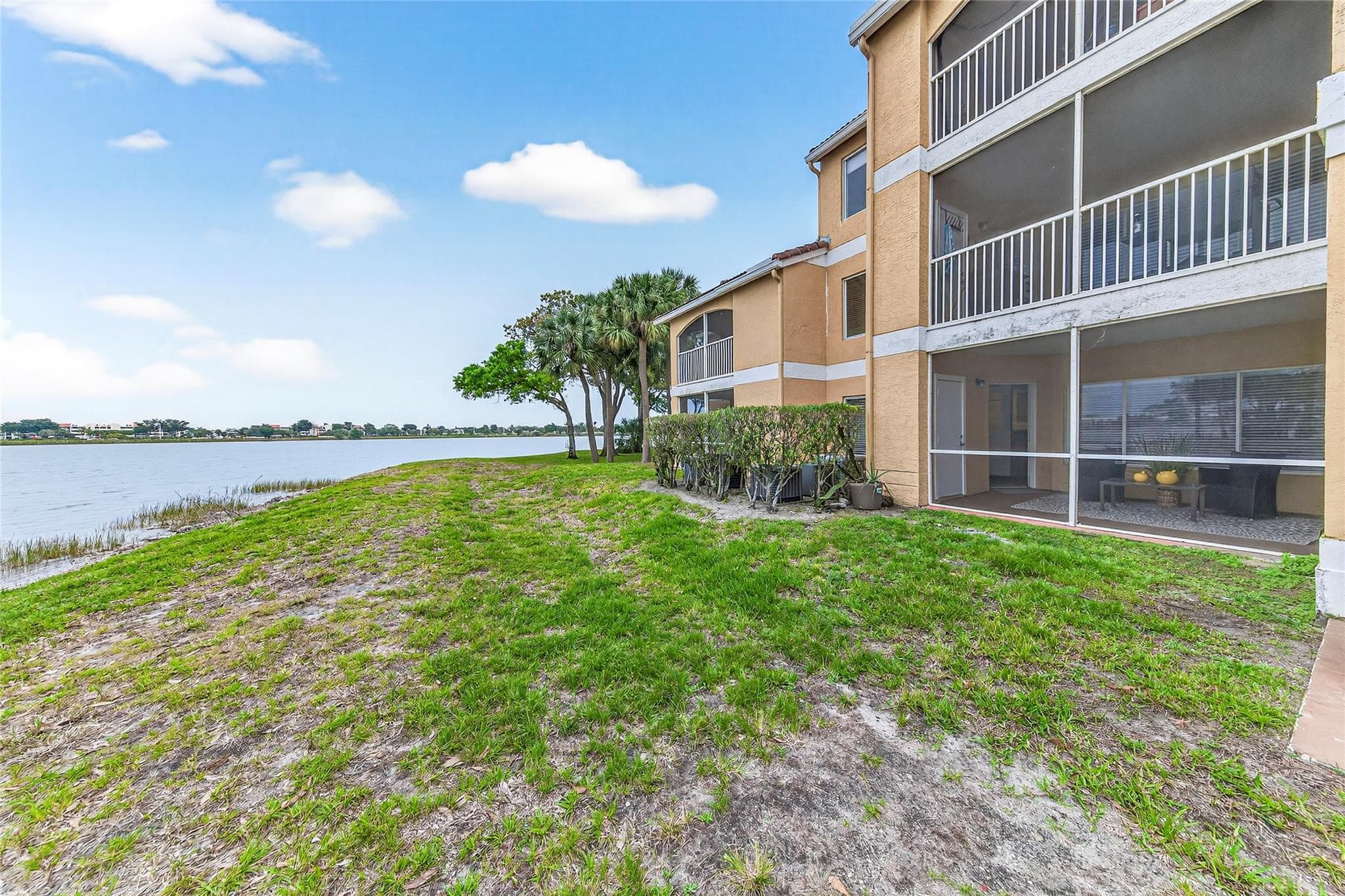 2361 NW 33rd Street 605, Oakland Park, FL 33309 — photo 25 of 30