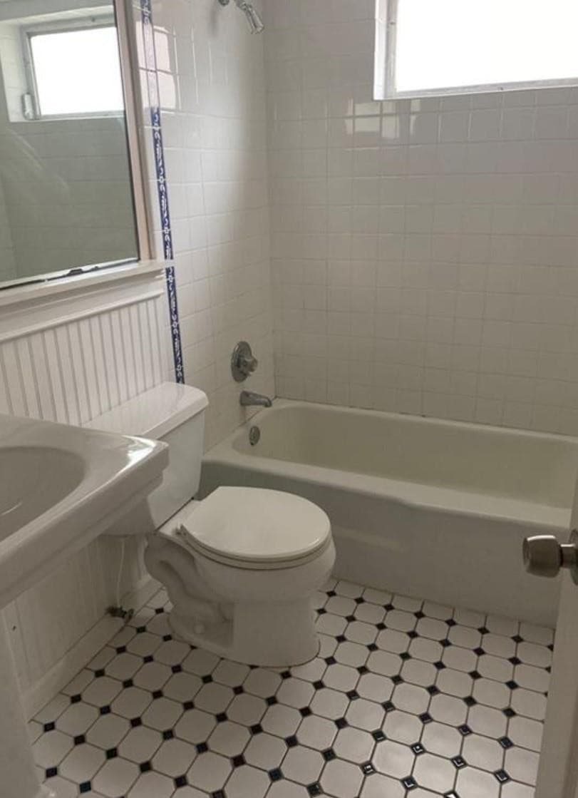 2461 SW 82nd Avenue 101, Davie, FL 33324 — photo 3 of 7