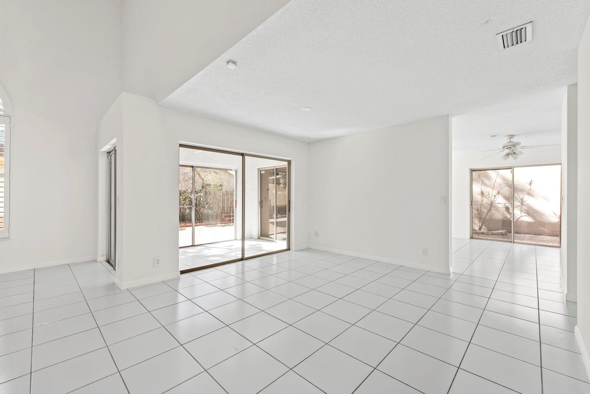 10320 NW 10th Court, Plantation, FL 33322 — photo 9 of 40