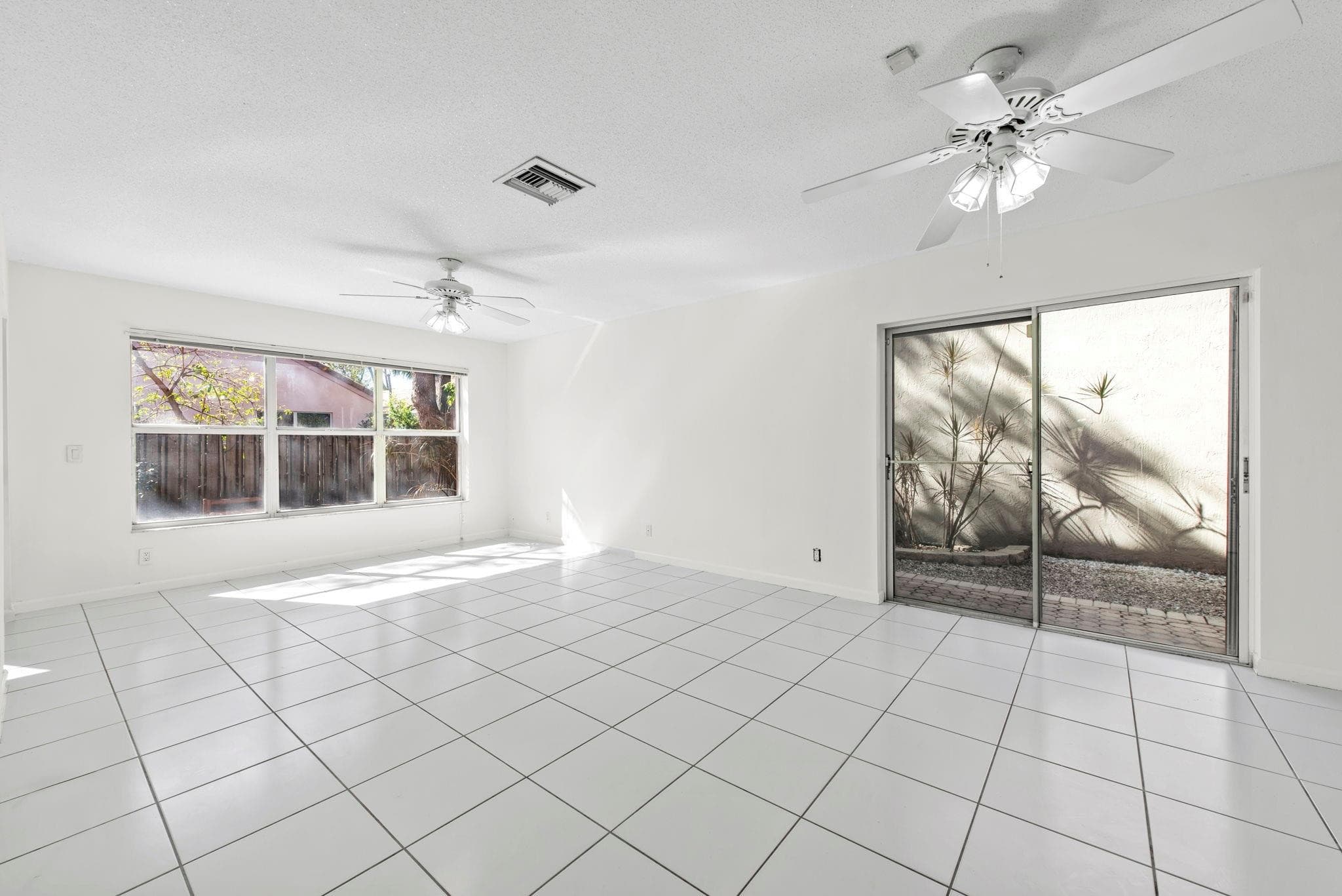 10320 NW 10th Court, Plantation, FL 33322 — photo 15 of 40