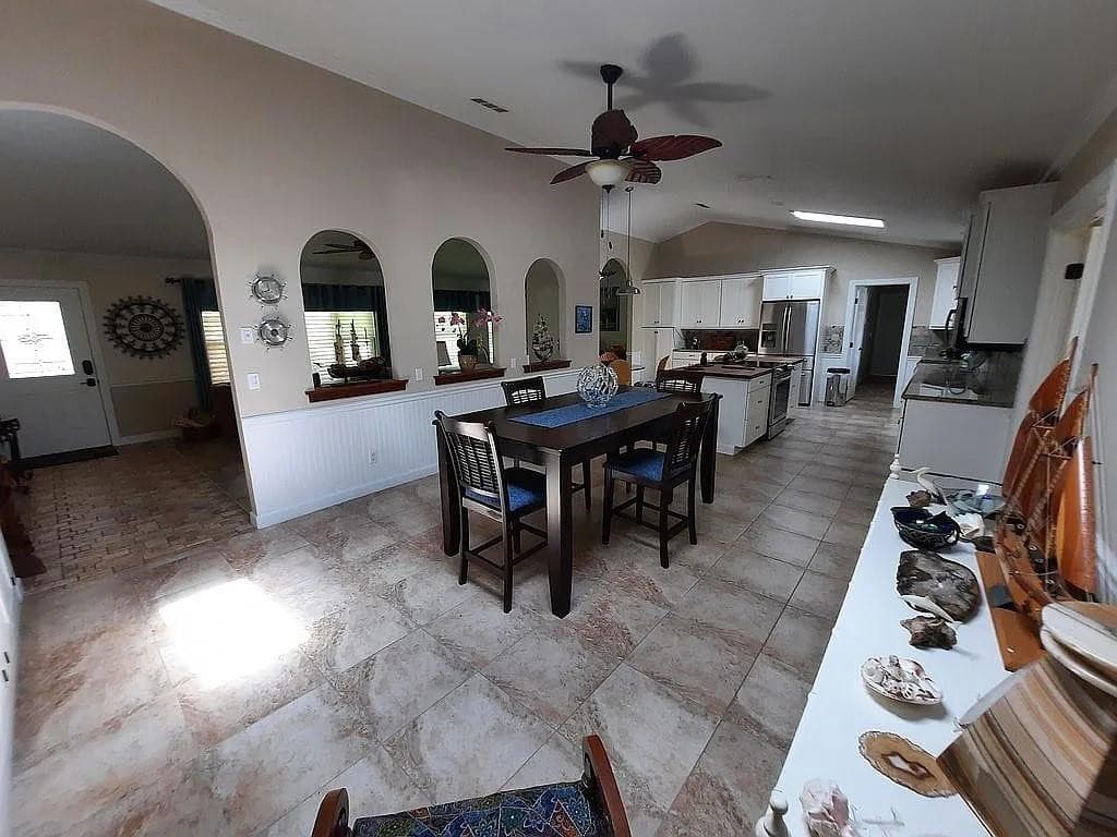 155 31st Avenue, Vero Beach, FL 32968 — photo 13 of 50