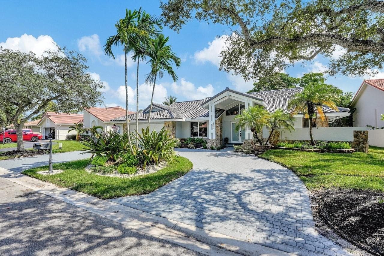 9066 NW 52nd Court, Coral Springs, FL 33067 — photo 2 of 31