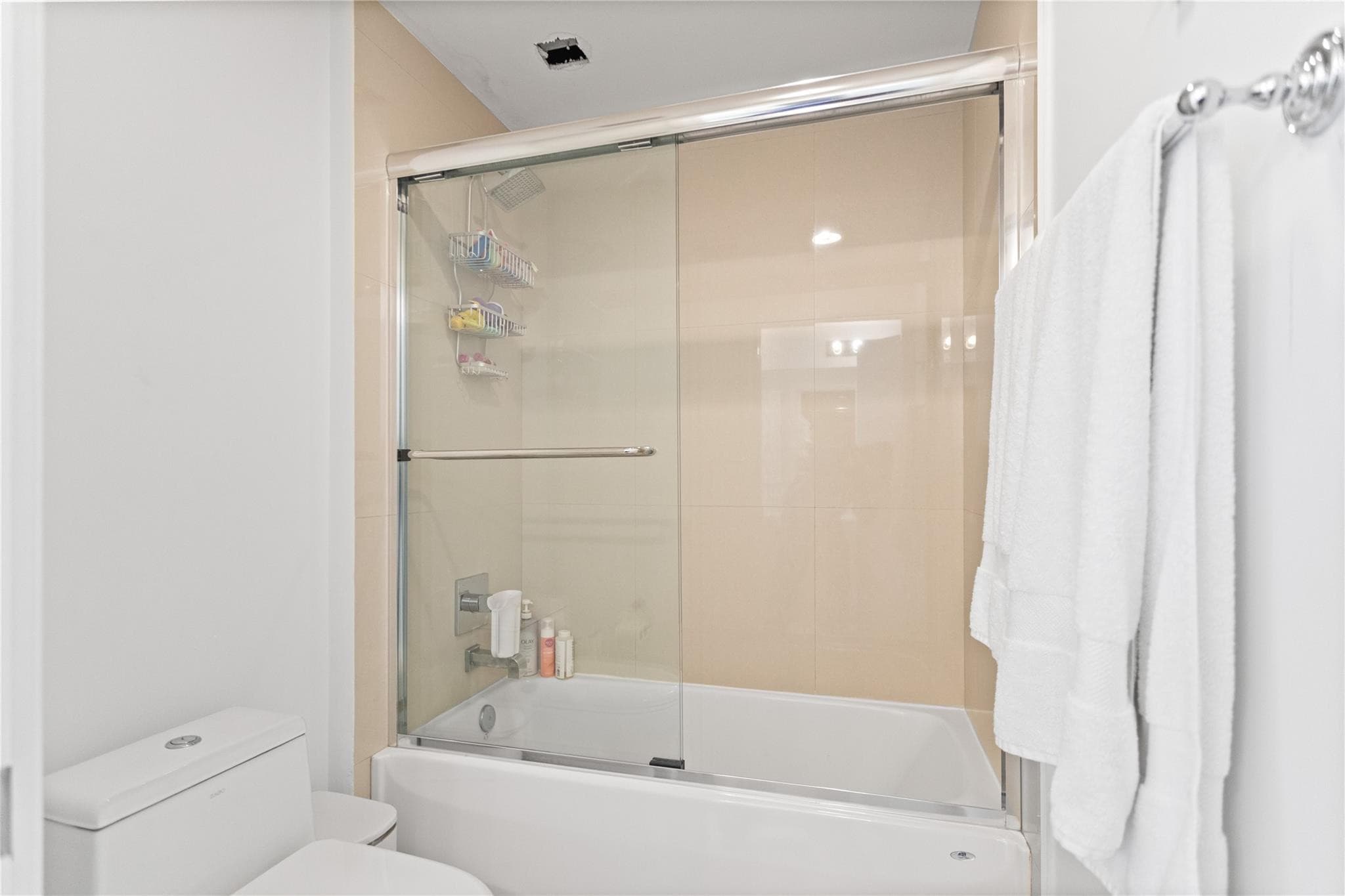 600 NE 27th Street 2301, Miami, FL 33137 — photo 64 of 77