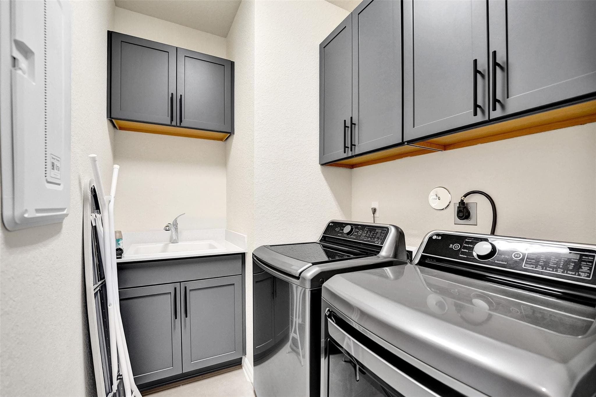 2118 Appleton Circle, Oakland Park, FL 33309 — photo 47 of 70