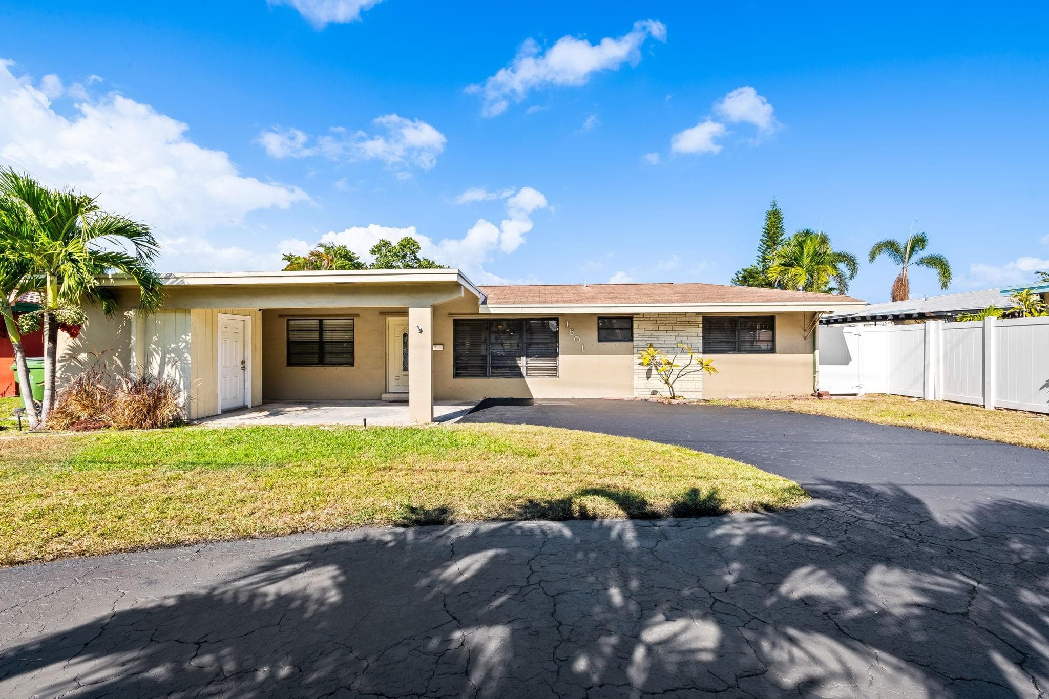 1601 NE 63rd Street, Fort Lauderdale, FL 33334 — photo 2 of 24