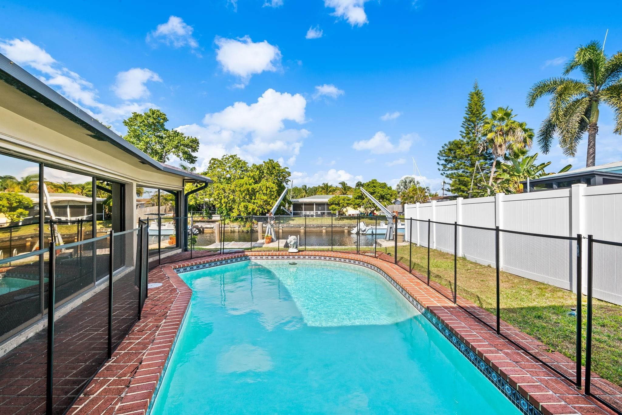 1601 NE 63rd Street, Fort Lauderdale, FL 33334 — photo 5 of 24