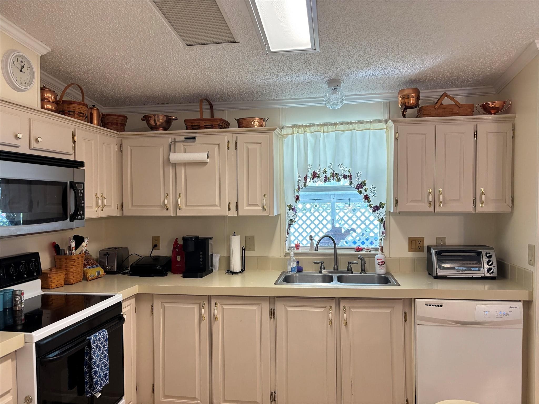 1759 SW 35th Circle, Okeechobee, FL 34974 — photo 4 of 15