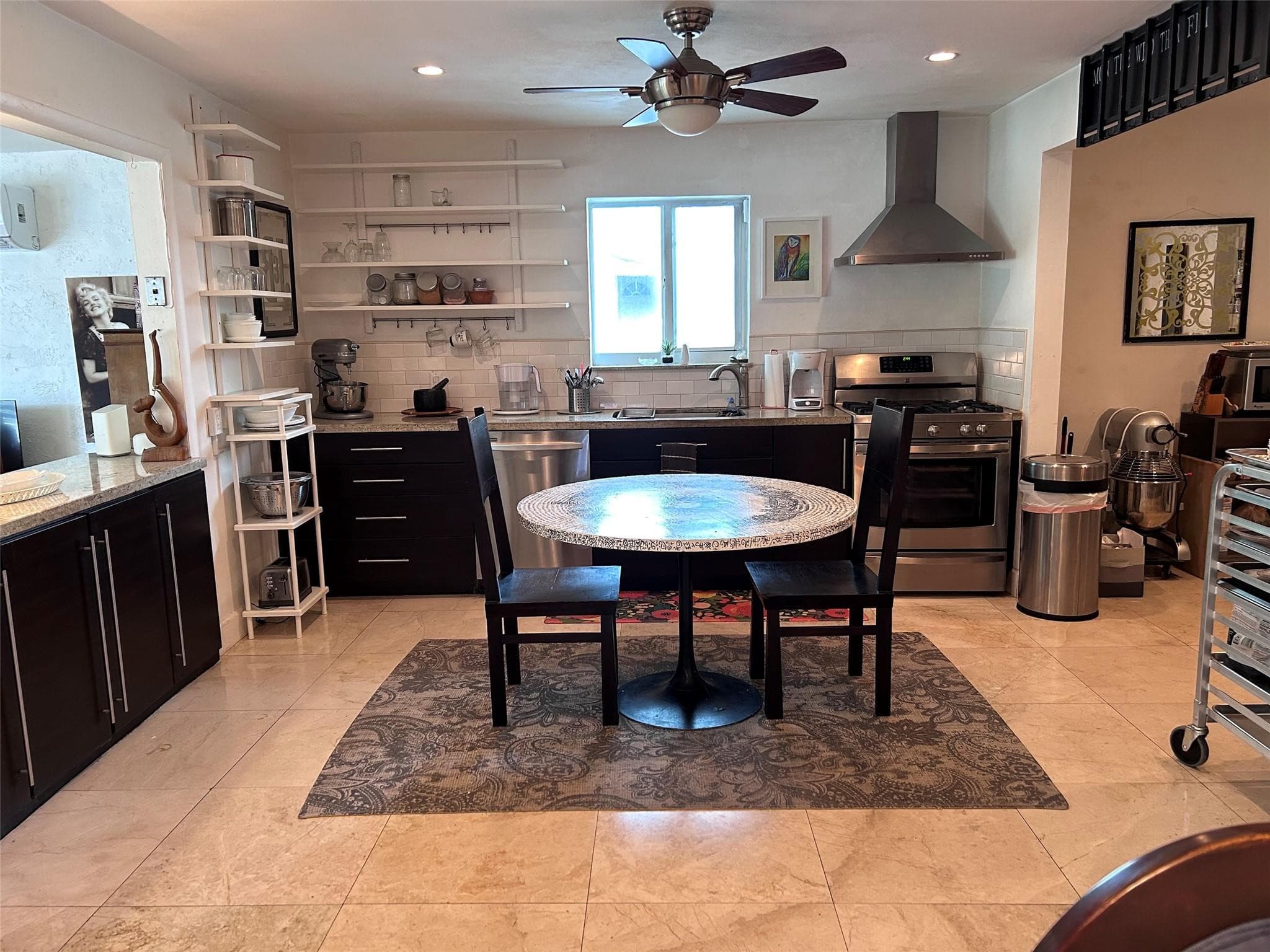 510 SW 39th Avenue, Coral Gables, FL 33134 — photo 8 of 43