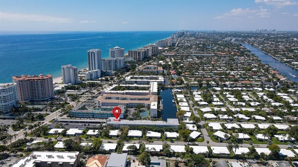 1439 S Ocean Boulevard 105, Lauderdale-By-The-Sea, FL 33062 — photo 4 of 43