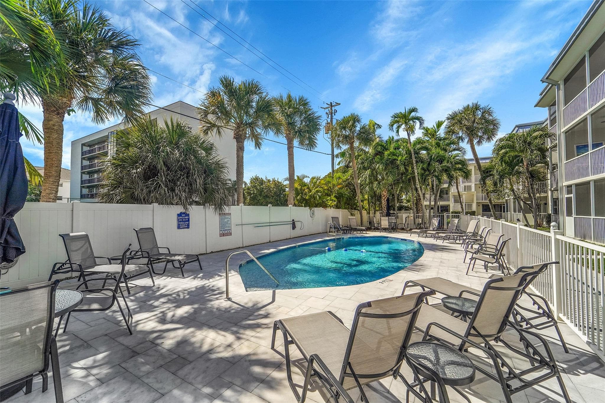 1439 S Ocean Boulevard 105, Lauderdale-By-The-Sea, FL 33062 — photo 17 of 43