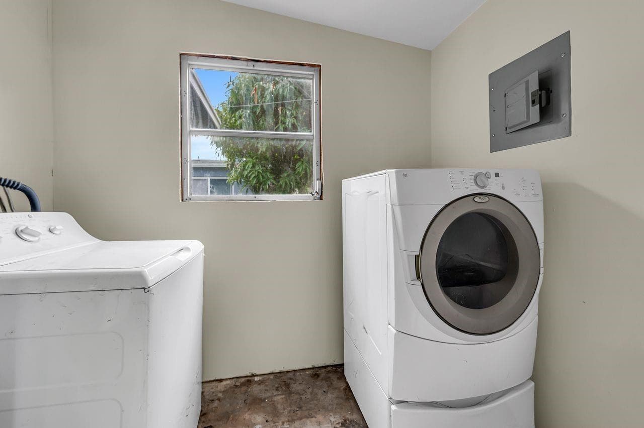 728 20th Street, West Palm Beach, FL 33407 — photo 29 of 31