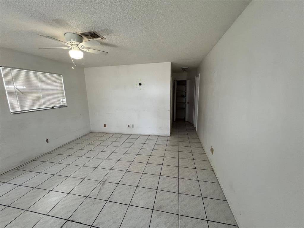 230 SW 1st Street G-8, Pompano Beach, FL 33060 — photo 10 of 17