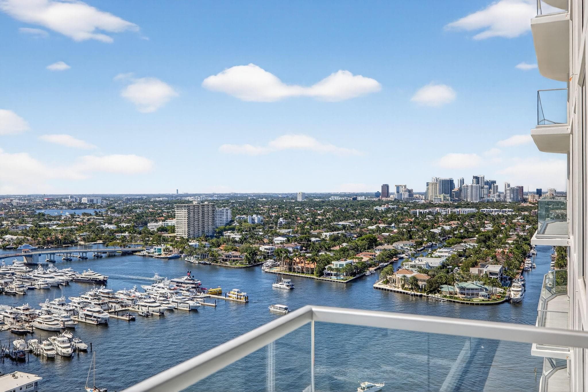 153 N Seabreeze Boulevard 2202-S, Fort Lauderdale, FL 33304 — photo 19 of 59