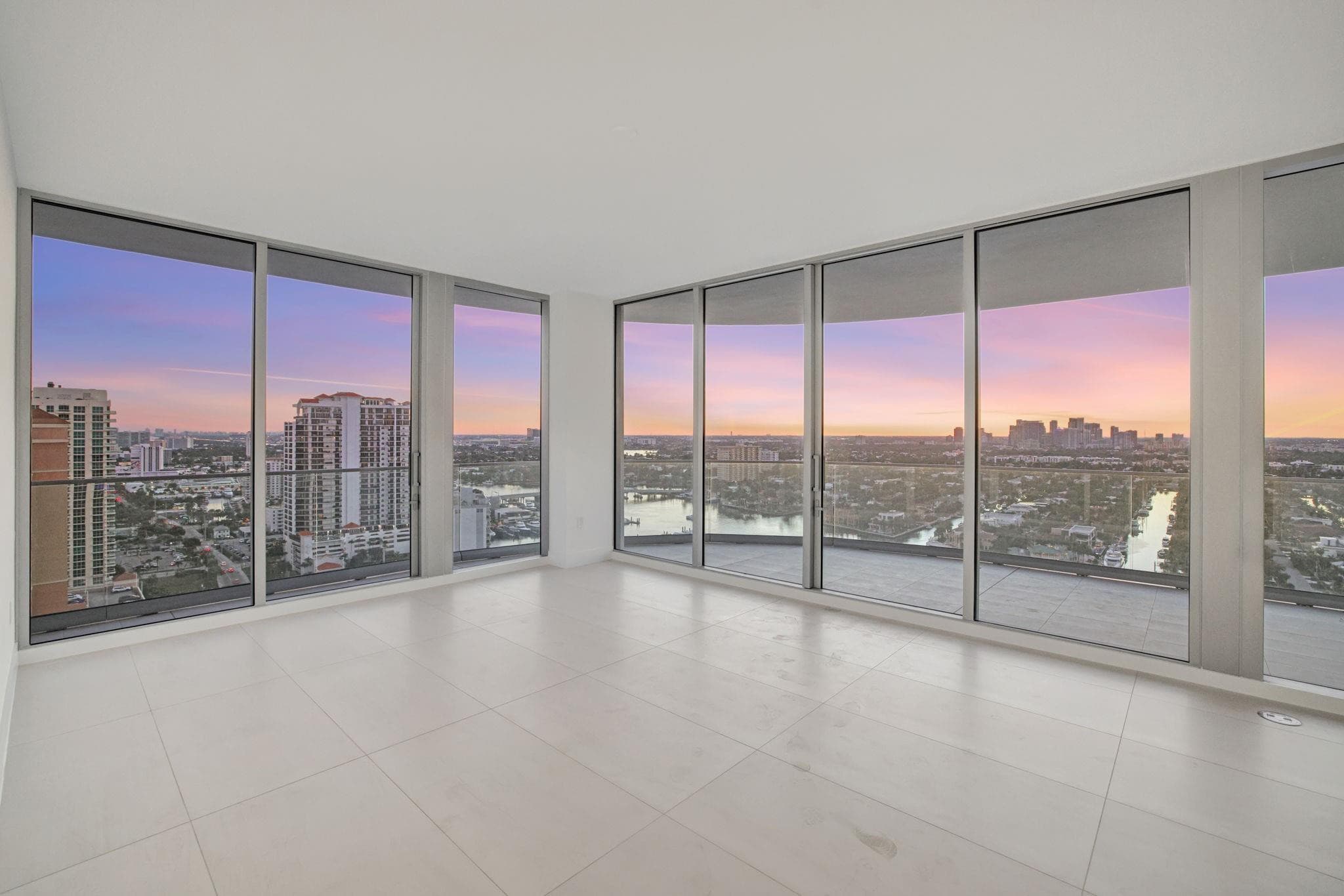 153 N Seabreeze Boulevard 2202-S, Fort Lauderdale, FL 33304 — photo 22 of 59