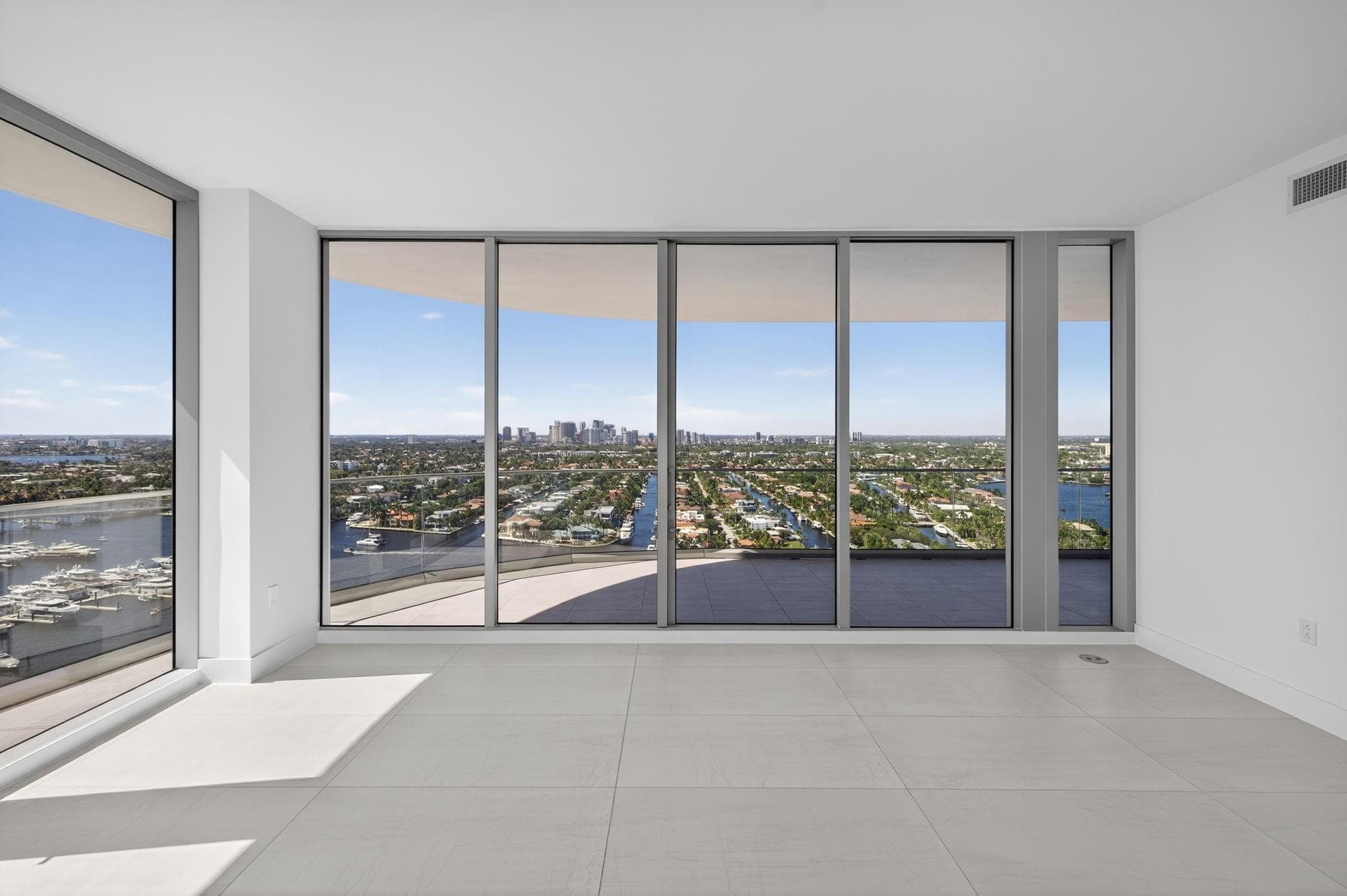 153 N Seabreeze Boulevard 2202-S, Fort Lauderdale, FL 33304 — photo 25 of 59