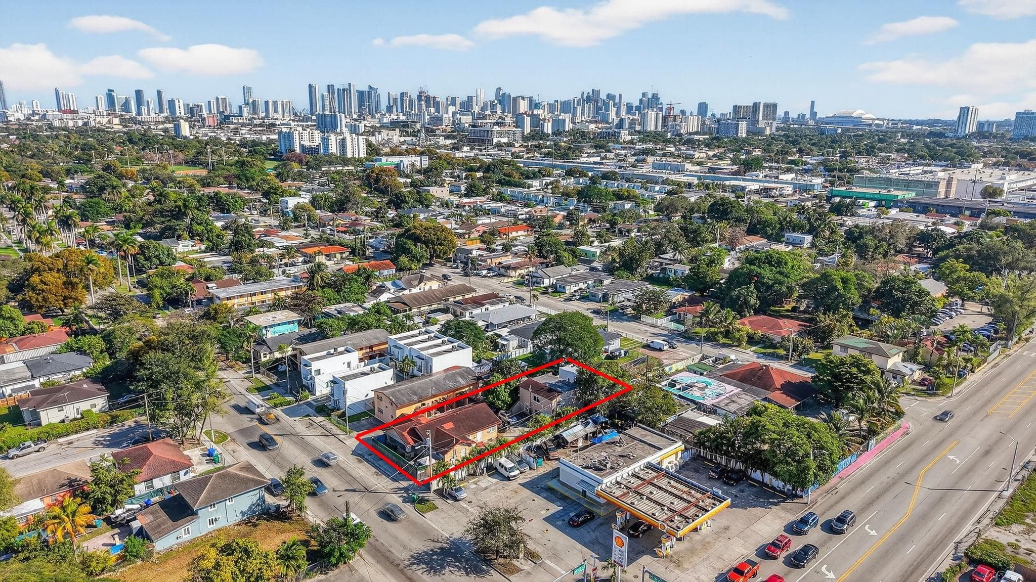 2168 NW 28 Street, Miami, FL 33142 — photo 10 of 31