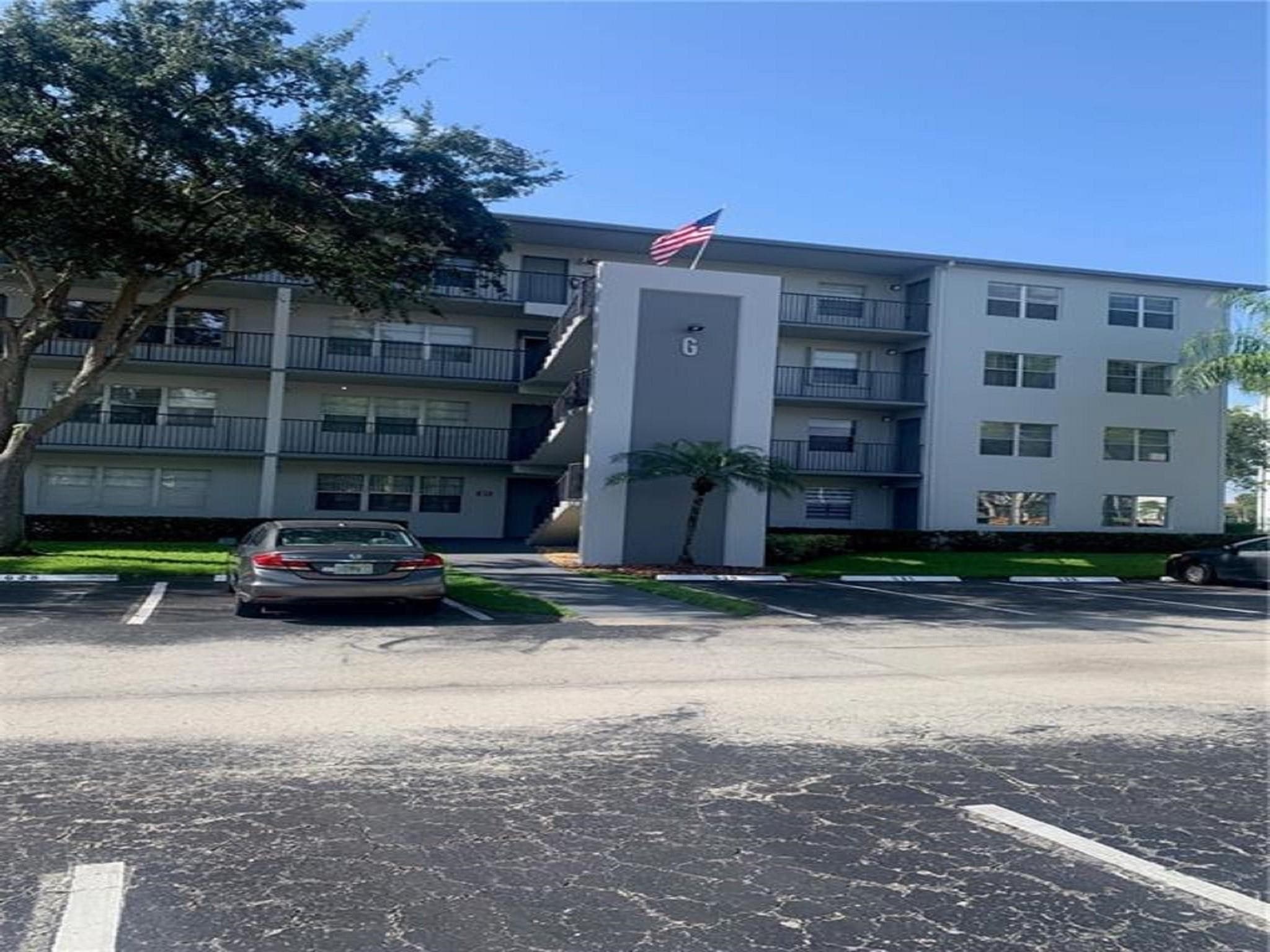 13250 SW 4th Court 318g, Pembroke Pines, FL 33027 — photo 1 of 25