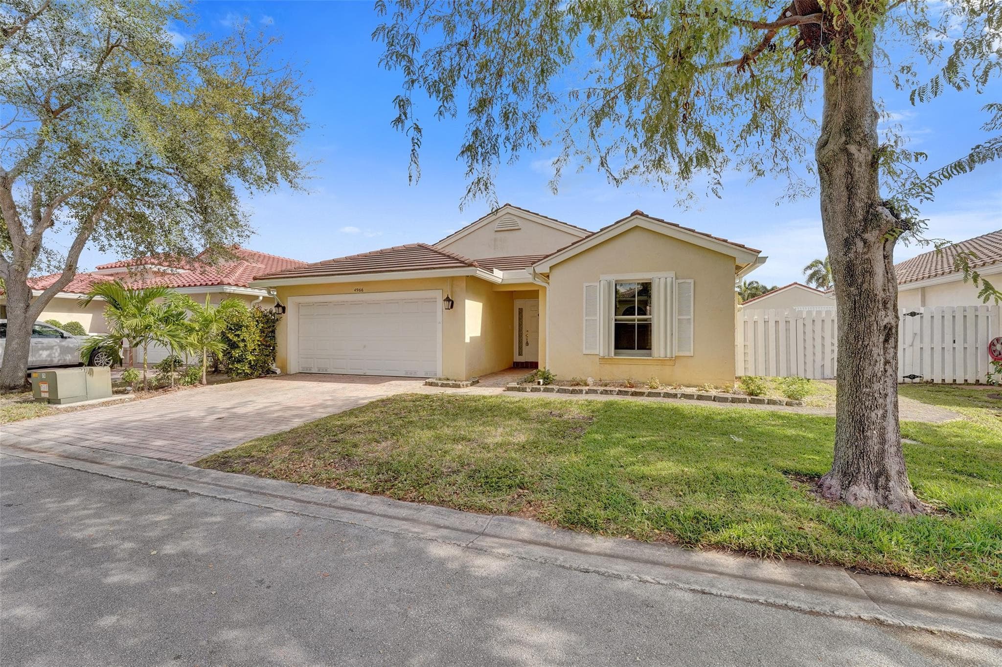 4966 SW 33rd Terrace, Hollywood, FL 33312 — photo 1 of 66