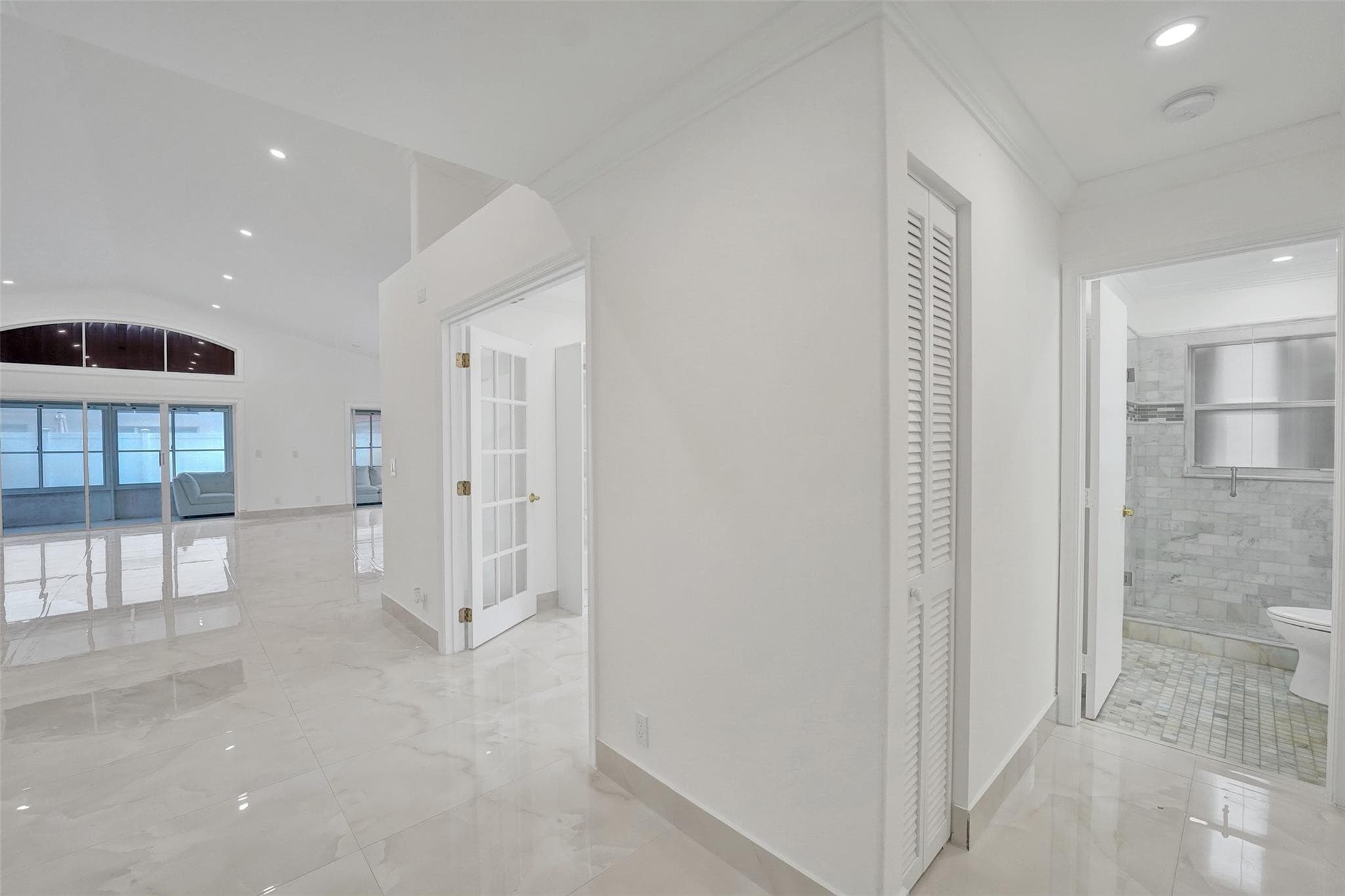 4966 SW 33rd Terrace, Hollywood, FL 33312 — photo 9 of 66