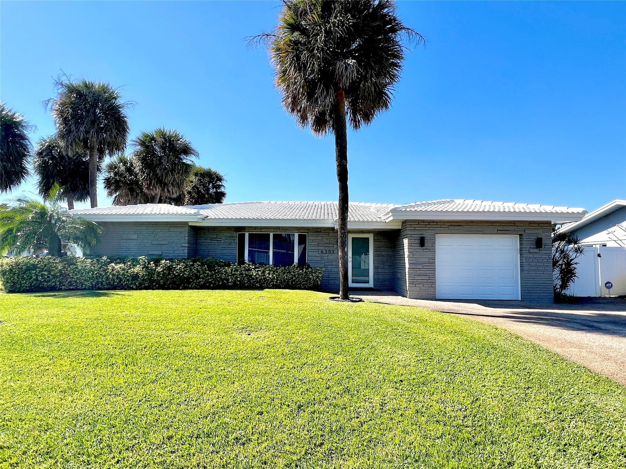 6301 NW 31st Way, Fort Lauderdale, FL 33309 — photo 1 of 33