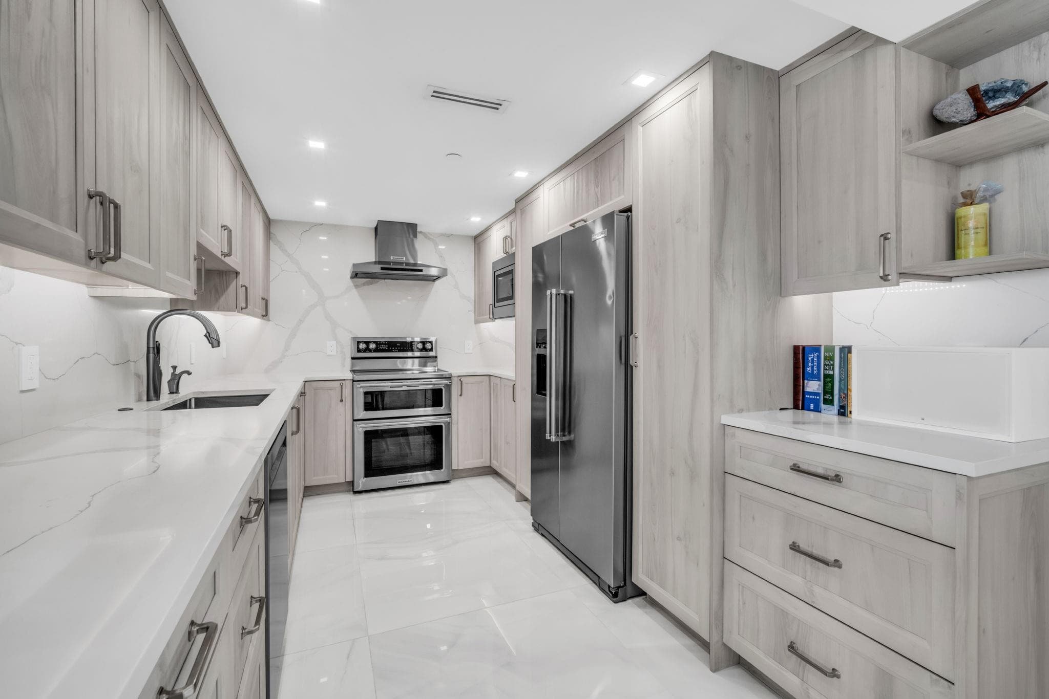 2697 N Ocean Boulevard F-508, Boca Raton, FL 33431 — photo 22 of 57