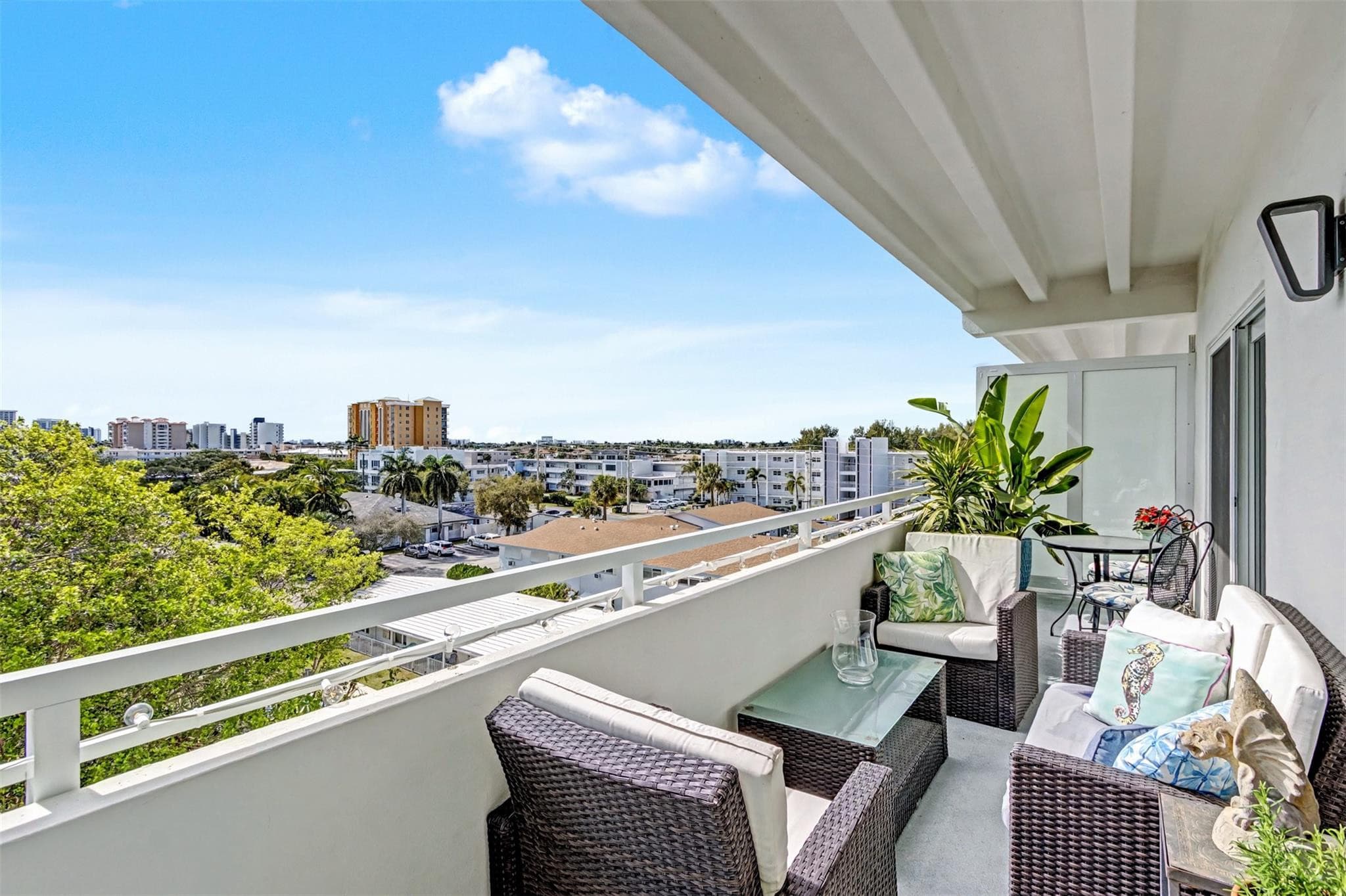 3212 NE 12th Street 502, Pompano Beach, FL 33062 — photo 15 of 44